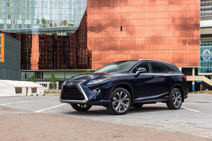  Lexus RX450hL 2018 года  (NA) (фото 21 из 24)